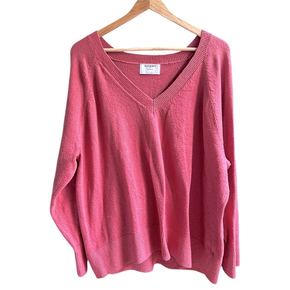 ✨3 for $18✨ Old Navy Pink Oversized V-Neck Sweater Relaxed Fit